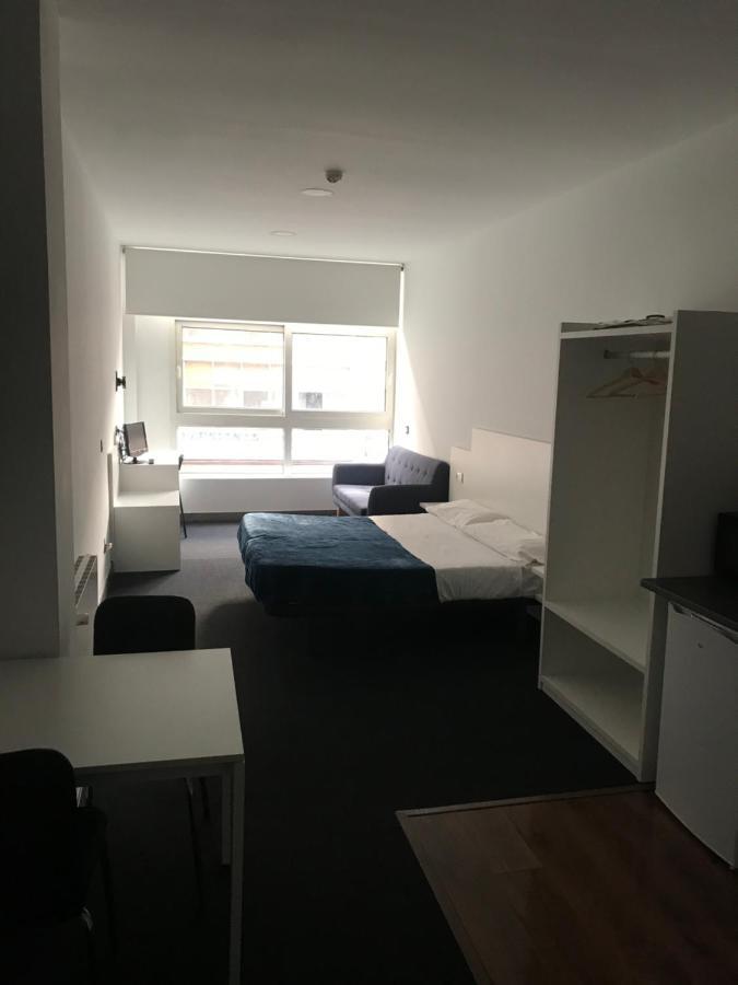 Room And Kitchen Bilbao Exteriör bild
