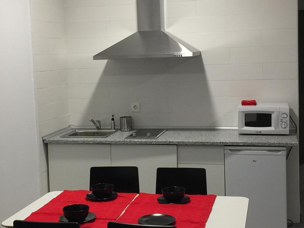 Room And Kitchen Bilbao Exteriör bild