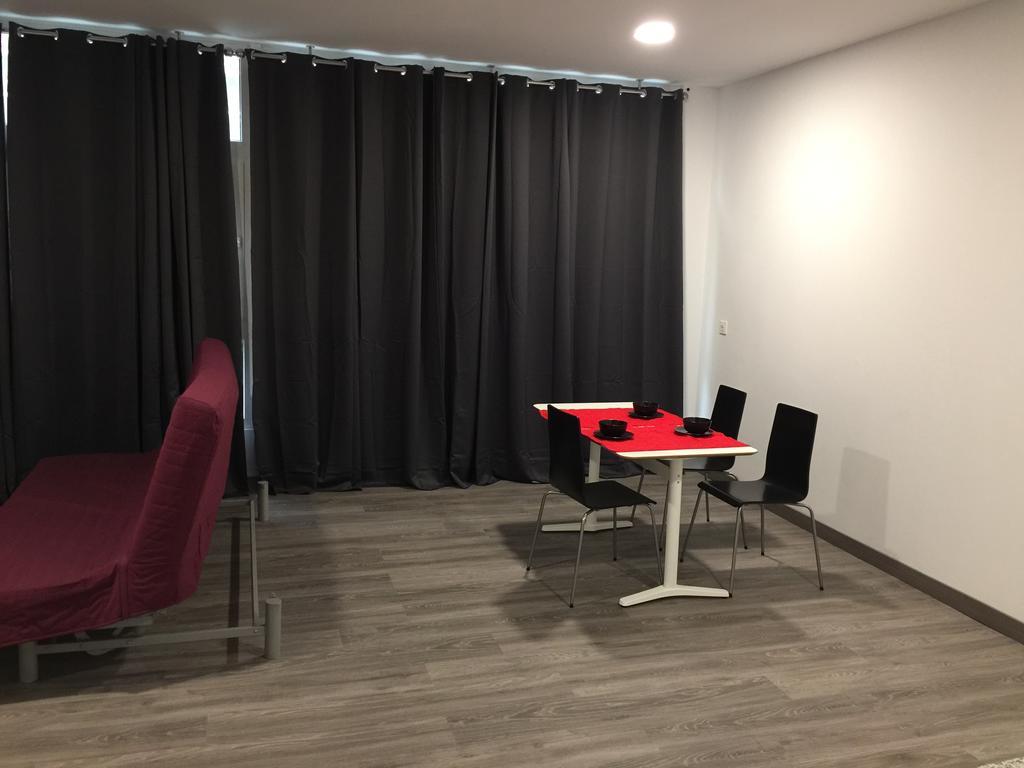 Room And Kitchen Bilbao Exteriör bild