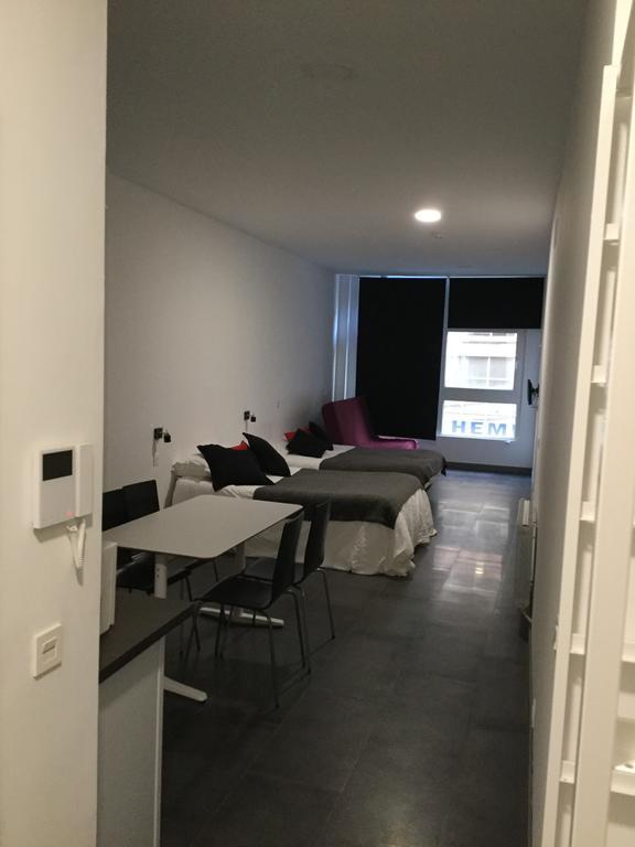 Room And Kitchen Bilbao Exteriör bild