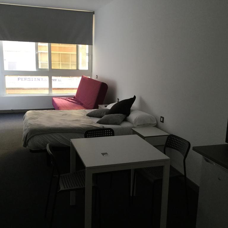 Room And Kitchen Bilbao Exteriör bild